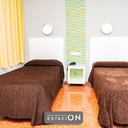 Hostal Restaurante Estacion Jaén Eksteriør billede