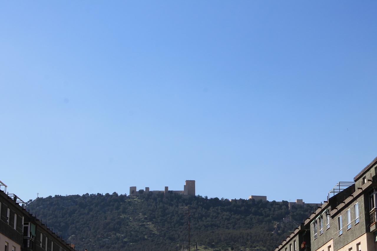 Hostal Restaurante Estacion Jaén Eksteriør billede