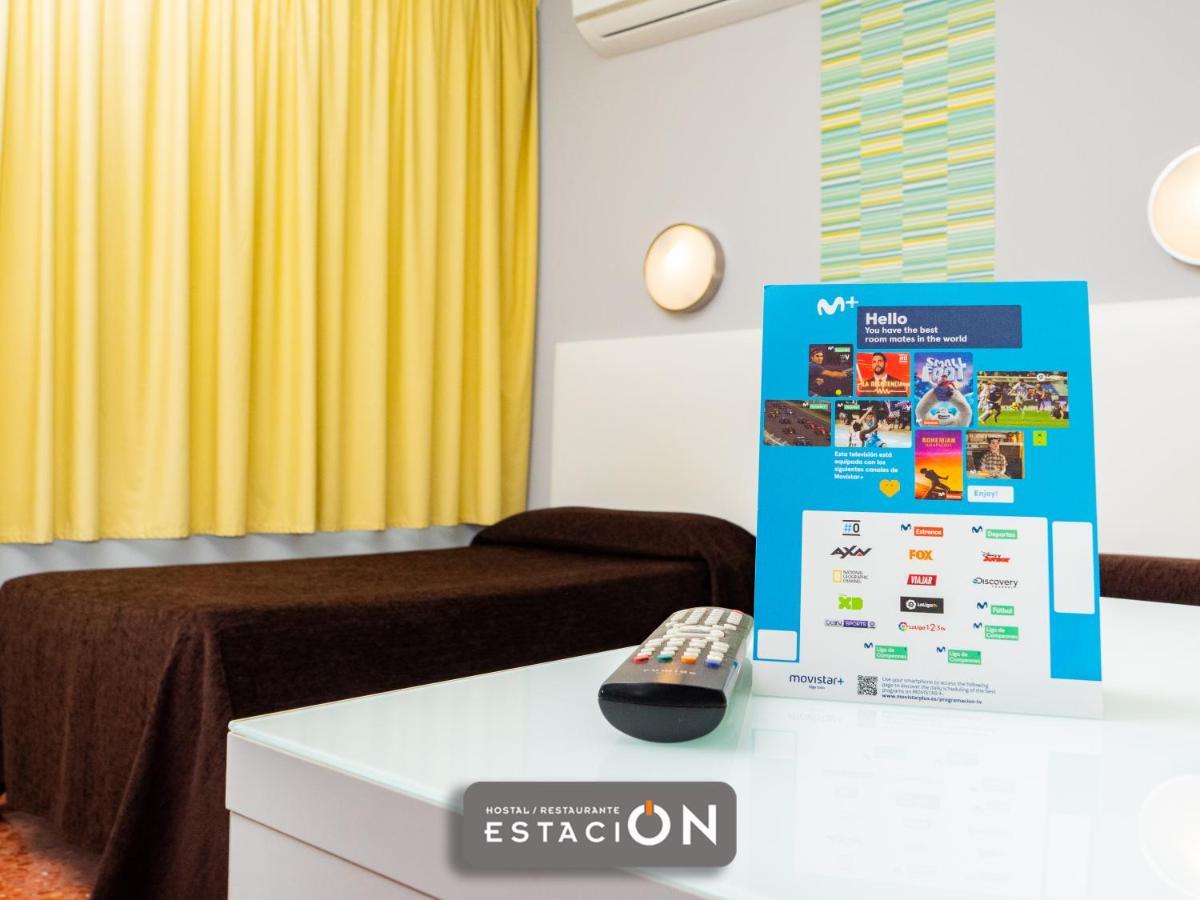 Hostal Restaurante Estacion Jaén Eksteriør billede