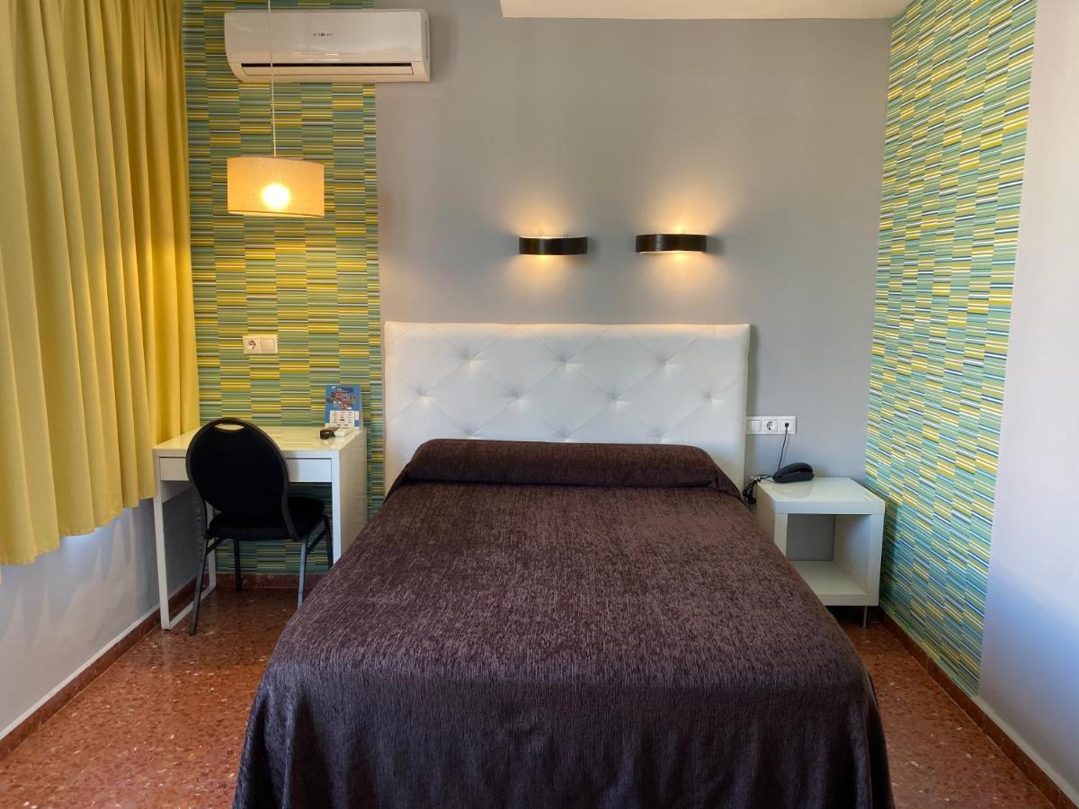 Hostal Restaurante Estacion Jaén Eksteriør billede